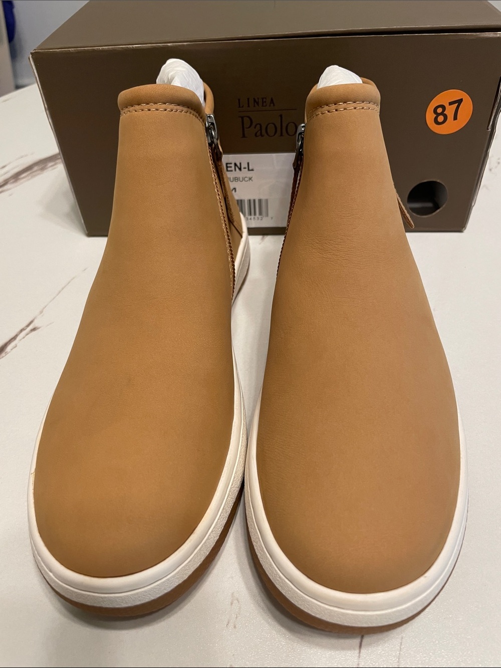 Paolo Glen Unisex Tan Chukka Boots with White Sole New in Box Sz 5M